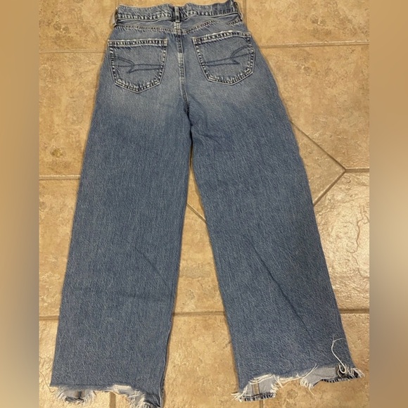 American Eagle Outfitters Super High-Rise Baggy Wide Leg Jeans - Picture 2 of 7